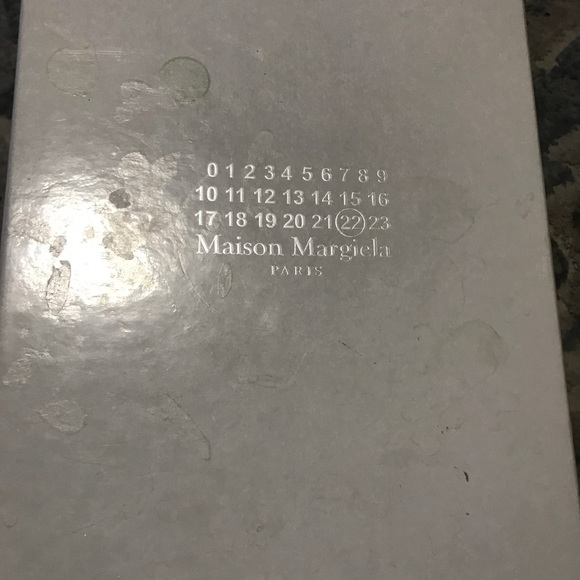 Maison Margiela - Picture 1 of 4
